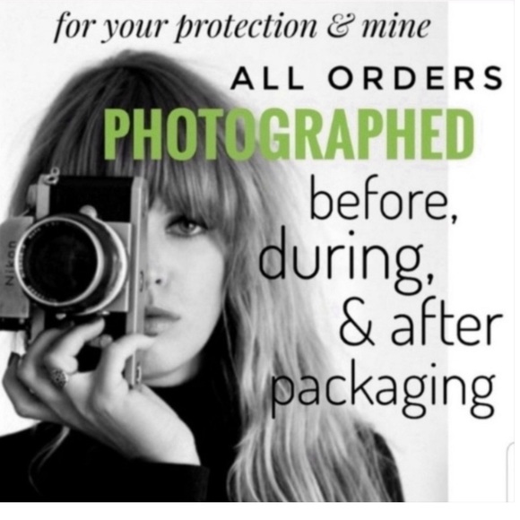 Sold. Brand New Skinbetter Science Bundle (4 products, 3 samples& 1 bag)‼️disc. - Picture 9 of 12